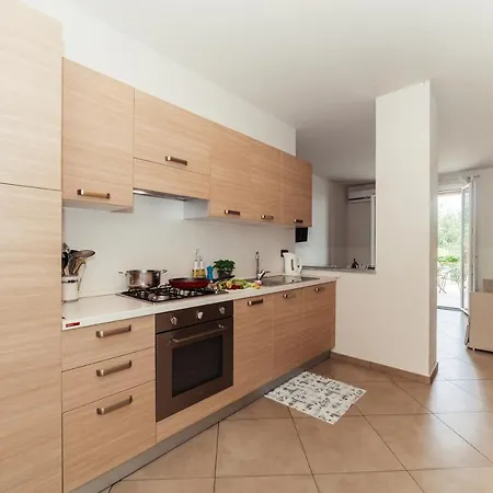 公寓 Verdemare 迪亚诺马里纳